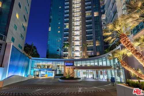 1219-13700 Marina Pointe Dr, Marina del Rey, CA, 90292-9268 | Card Image