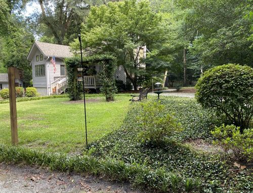 523 W Carolina Ave, Summerville, SC, 29483-3727 | Card Image