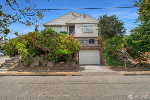 2117 S Bayview St, Seattle, WA, 98144-5231 | Card Image