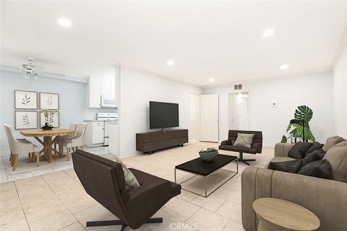 unit-122-121 Sinclair Ave, Glendale, CA, 91206-4001 | Card Image