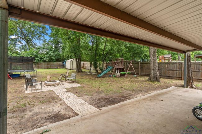 803 E 9 Th St, House other with 3 bedrooms, 2 bathrooms and null parking in Mt Pleasant TX | Image 21