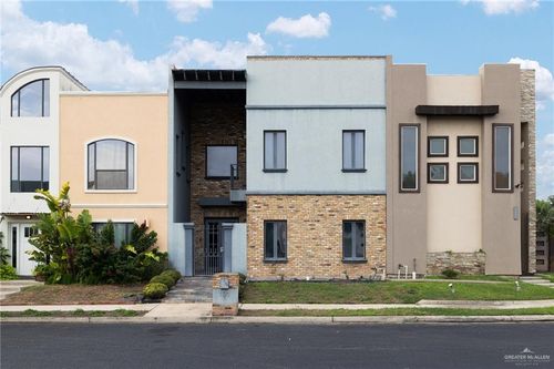 404 Quail Ave, Mcallen, TX, 78504-2116 | Card Image
