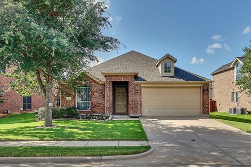 2816 S Serrano, Grand Prairie, TX, 75054-6751 | Card Image