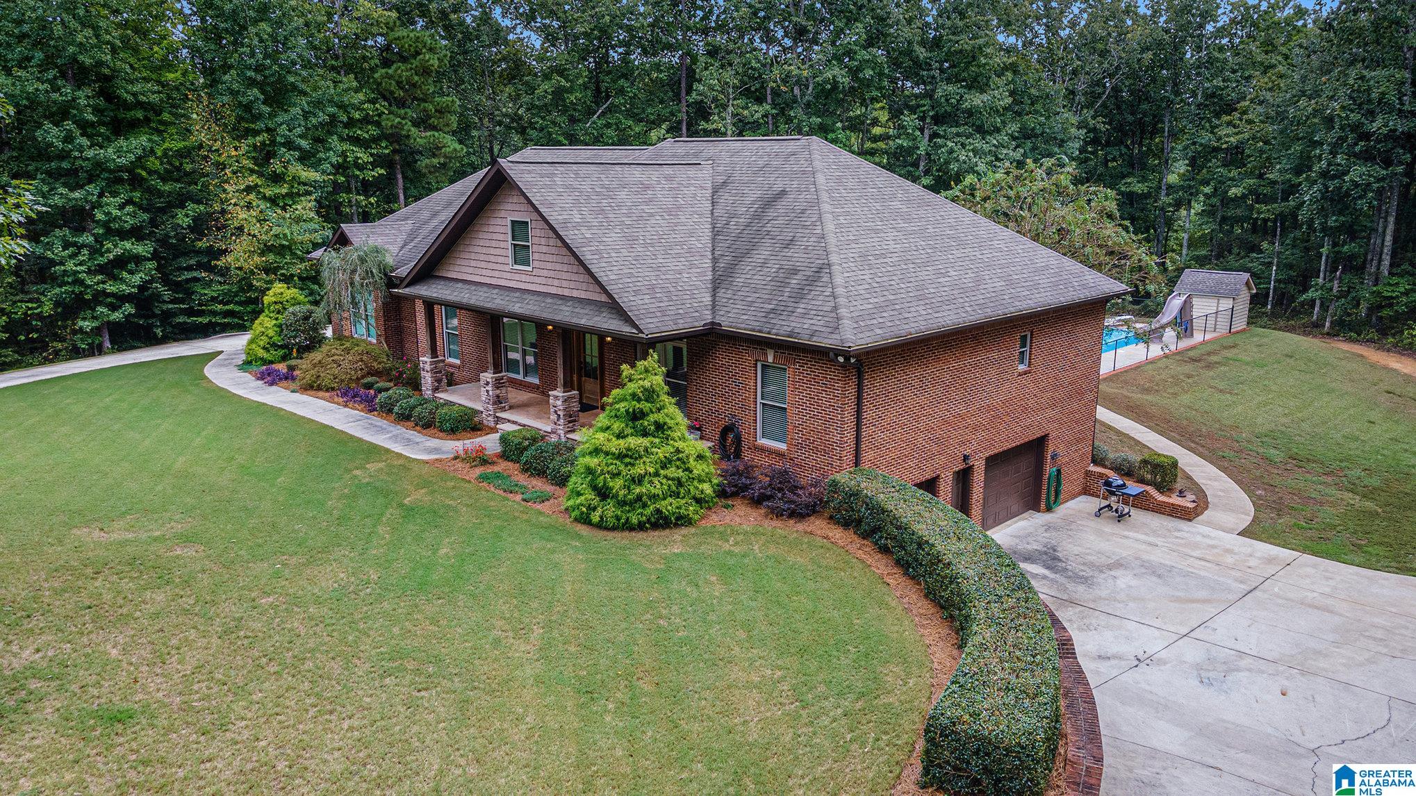 Taylors Ferry Rd, Bessemer, AL 35023