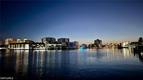 432 Oak Ave, NAPLES, FL, 34108-2325 | Card Image