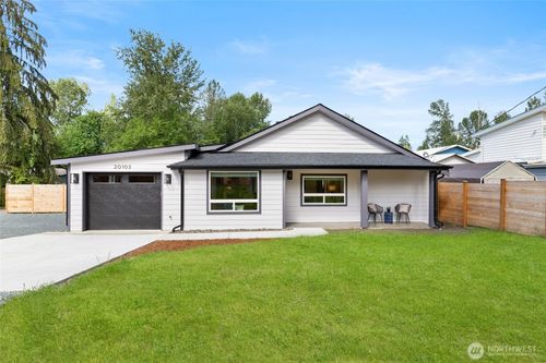 20103 75th Ave Ne, Kenmore, WA, 98028-2012 | Card Image