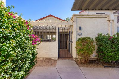 16 - 15801 N 29 Th Street, Townhouse with 2 bedrooms, 2 bathrooms and null parking in Phoenix AZ | Image 2