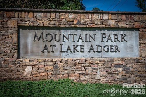26-26 Mountain Pkwy, Mill Spring, NC, 28756-0285 | Card Image