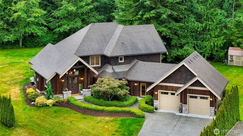 4215 121st Dr Ne, Lake Stevens, WA, 98258-9358 | Card Image