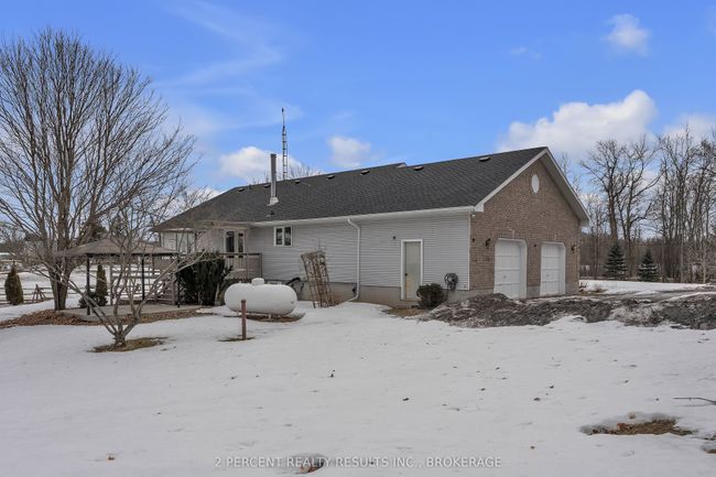 4953 Bradford Rd, House other with 2 bedrooms, 2 bathrooms and 10 parking in Harrowsmith ON | Image 36