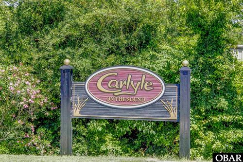 256 Tower Ln, Kill Devil Hills, NC, 27948-8684 | Card Image