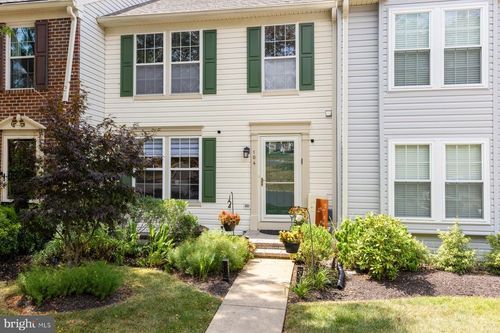 104 Rolling Hill Ct, NEW HOPE, PA, 18938-2249 | Card Image