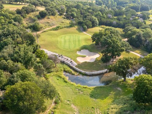 8309 Retreat Blvd, Cleburne, TX, 76033-8125 | Card Image