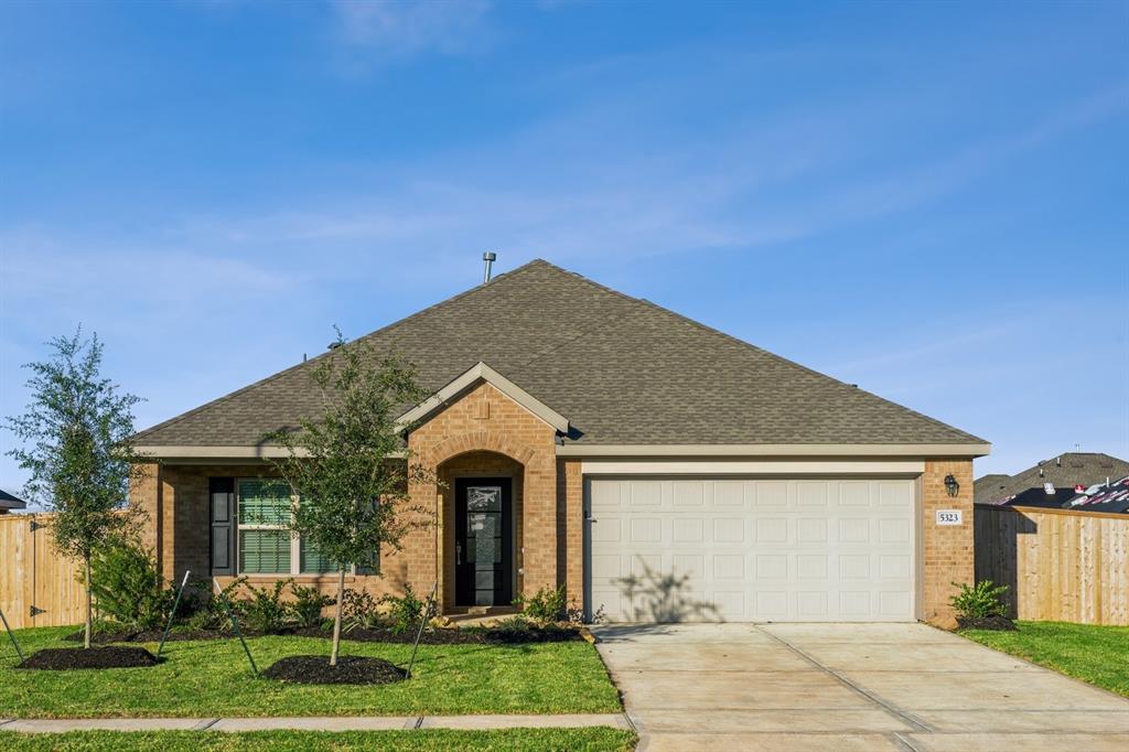 Rushing Brook Ln, Richmond, TX 77469