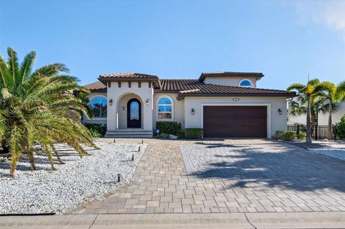 562 Ranger Ln, LONGBOAT KEY, FL, 34228-3724 | Card Image