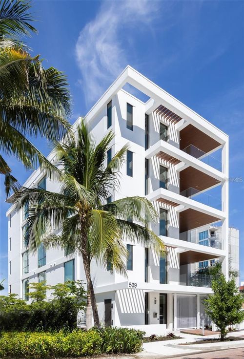 3-509 Golden Gate Pt, SARASOTA, FL, 34236-6654 | Card Image