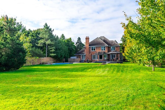 23 Meander Close, House other with 5 bedrooms, 3 bathrooms and 6 parking in Carlisle ON | Image 49