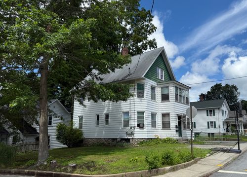 34 Oak St, Thomaston, CT, 06787-1726 | Card Image