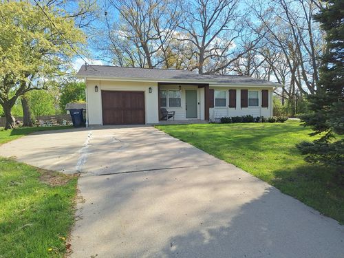 227 Juneway Ter, Lake Bluff, IL, 60044-1228 | Card Image
