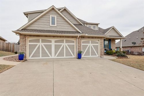 3132 Hunter Crest Drive, Edmond, OK, 73034 | Card Image