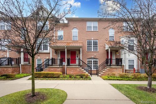 20318 Rodeo Ct, Southfield, MI, 48075-1286 | Card Image