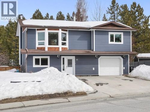 67 Ponderosa Dr, Whitehorse, YT, Y1A5E8 | Card Image