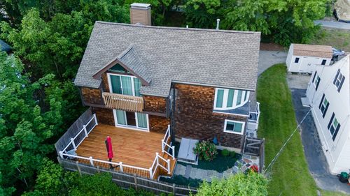 11 Winter Ave, Marlborough, MA, 01752-1950 | Card Image