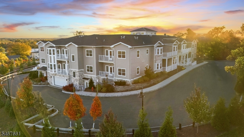 Residential Lease in Montville Twp.