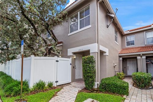 5463 Sw 125th Ter, Miramar, FL, 33027-5487 | Card Image