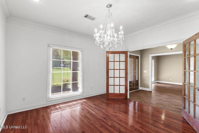 22-web-or-mls-211 Lake Terrace-20 | Image 14