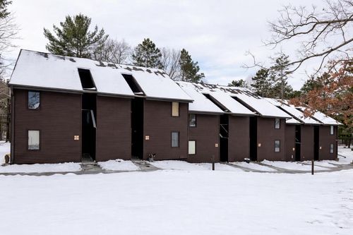 10 Cedar Trl, Wisconsin Dells, WI, 53965-8843 | Card Image