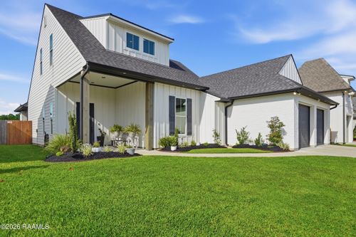 138 Cape Town Ave, Youngsville, LA, 70592-6871 | Card Image