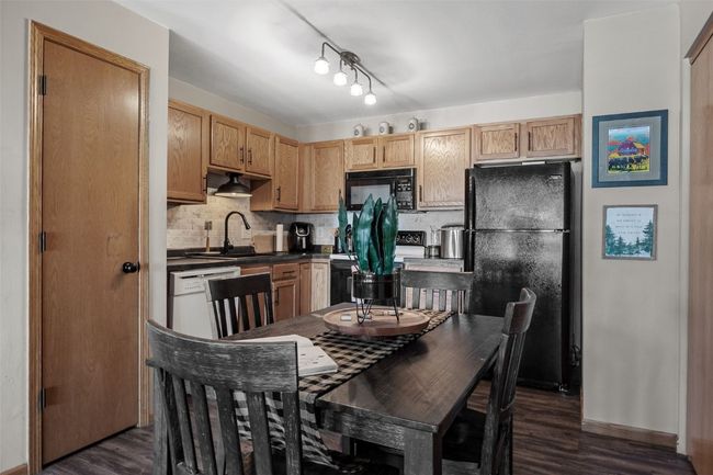 UNIT-5 - 6715 Creekside Dr, Condo with 2 bedrooms, 1 bathrooms and null parking in Cedar Rapids IA | Image 9