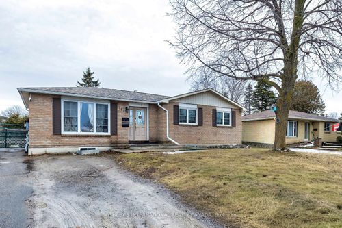 142 Sanderling Cres, Lindsay, ON, K9V5L2 | Card Image