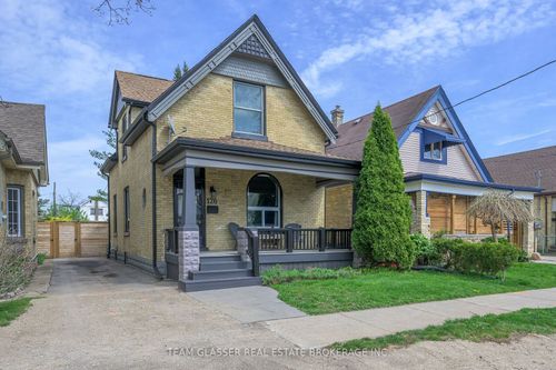 126 Inkerman St, London, ON, N5Z1X6 | Card Image