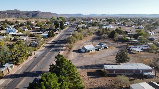 300 N State St, House other with 3 bedrooms, 2 bathrooms and 2 parking in Fort Davis TX | Image 43