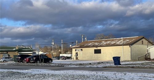 1205 Woodlawn Ave, Cambridge, OH, 43725-3027 | Card Image