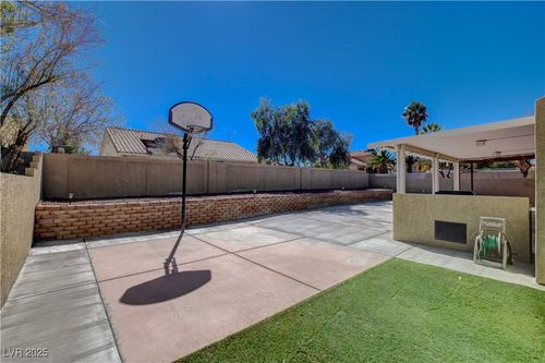 1549 Silver Glen Ave, Las Vegas, NV, 89123-3850 | Card Image