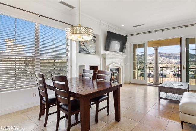 UNIT-201 - 21 Via Visione, Condo with 3 bedrooms, 3 bathrooms and null parking in Henderson NV | Image 6
