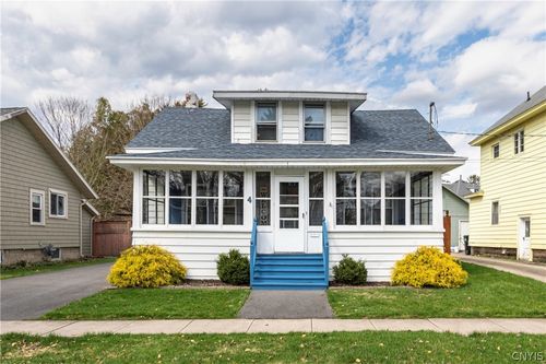 4 Mildred Ave, Baldwinsville, NY, 13027-2806 | Card Image