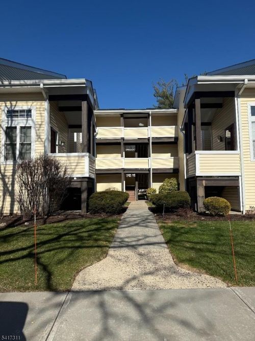 713 Pinehurst-6, Union, NJ, 07083 | Card Image