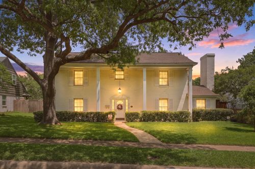 9929 Windledge Dr, Dallas, TX, 75238-2146 | Card Image