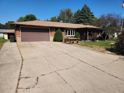 1115 Sycamore Street, House other with 3 bedrooms, 2 bathrooms and null parking in DELAVAN WI | Image 1