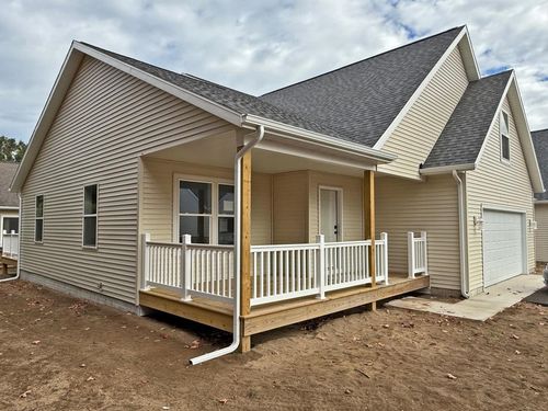 2878 Jade Ln, Traverse City, MI, 49684 | Card Image