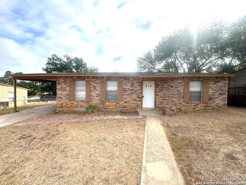 414 N Mansfield St, Pleasanton, TX, 78064-3451 | Card Image