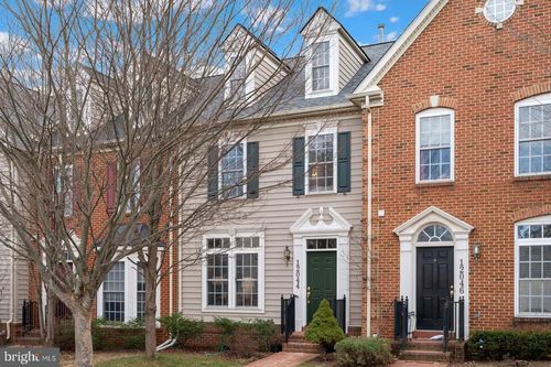 12044 Chestnut Glen Rd, CLARKSBURG, MD, 20871-4430 | Card Image