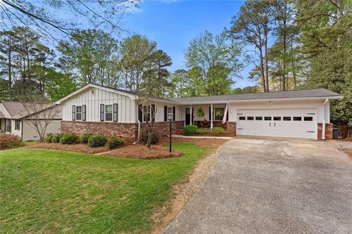 2624 Peeler Rd, Dunwoody, GA, 30360-1904 | Card Image