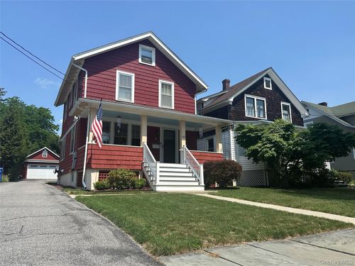 43 Montgomery St, Goshen, NY, 10924-1514 | Card Image
