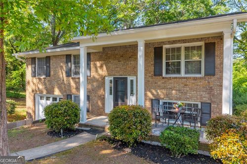 243 Rhodes Dr, Athens, GA, 30606-4511 | Card Image