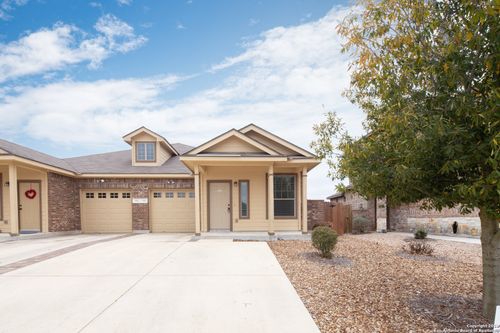 514 Creekside Cir, New Braunfels, TX, 78130-6193 | Card Image